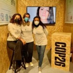 Maria Paula Fernandes, Gabi Lapagesse e Monica Prestes no estande da Gota na Zona Verde